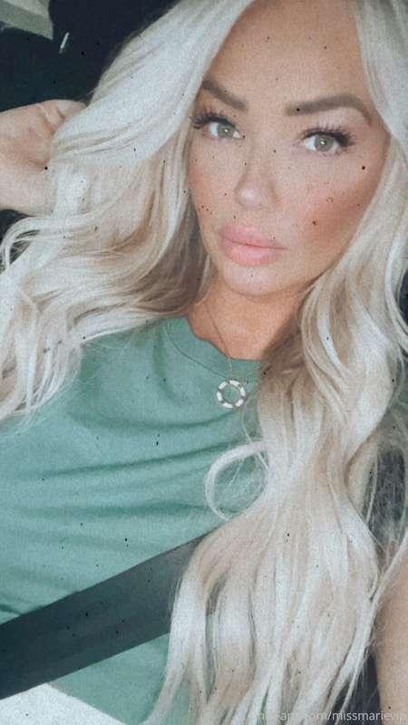 Lazy Sunday, don't you think? 😜