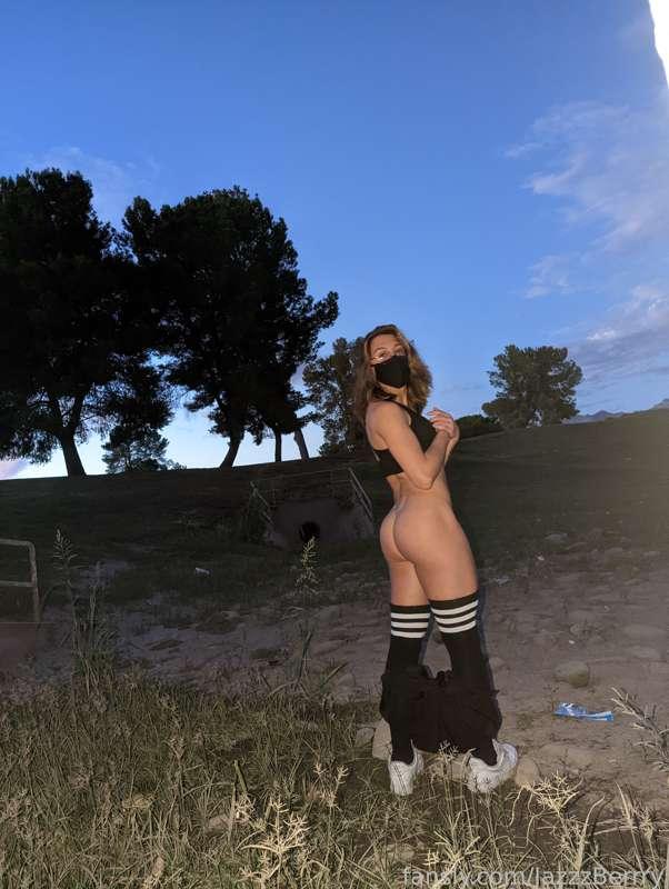 jazzzberrry image #2