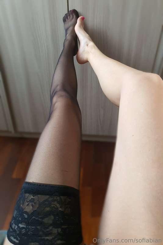 Un nuovo bellissimo set GRATUITO di 12 foto sul mio account ..