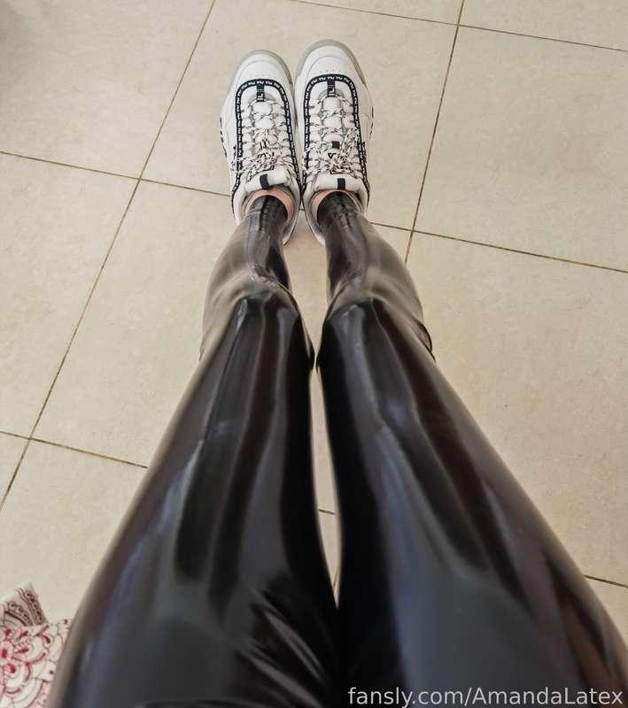 amandalatex image #4