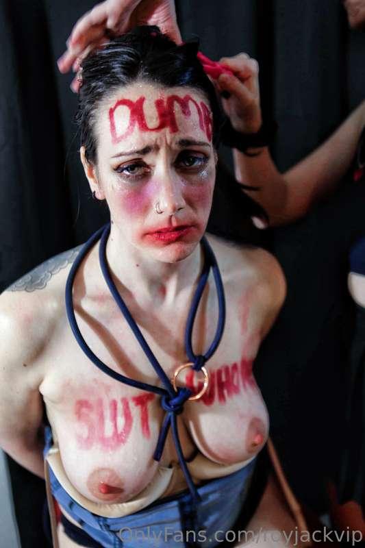Me and @tearexqueen improved the makeup of @lucyfoxplays - l..