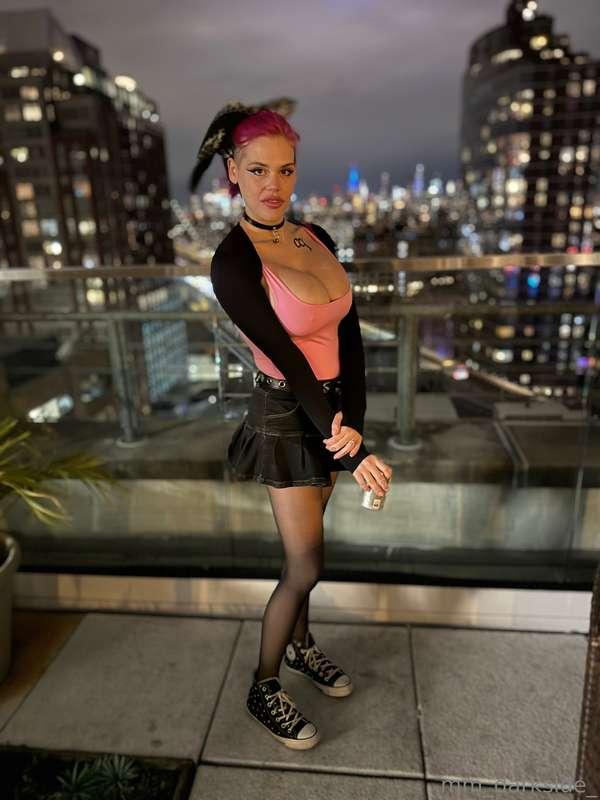 Night out with a beautiful skyline, I’m a very silly girl to..