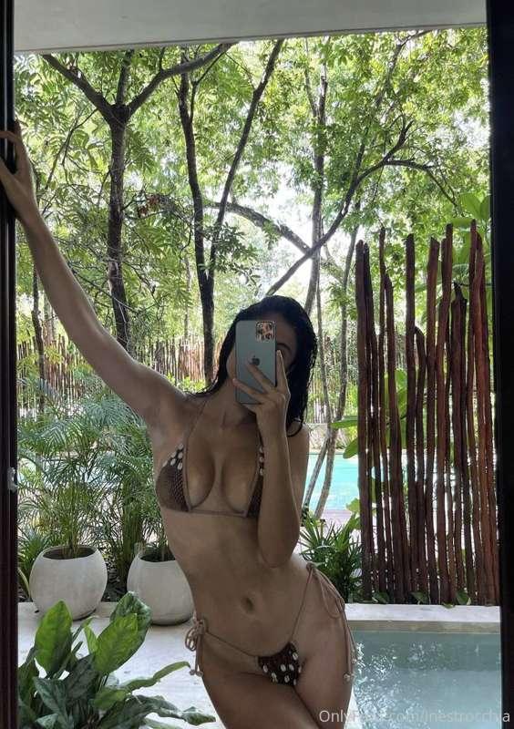 Hey angels 😇 Remind me what you prefer seeing from me ❤️❤️