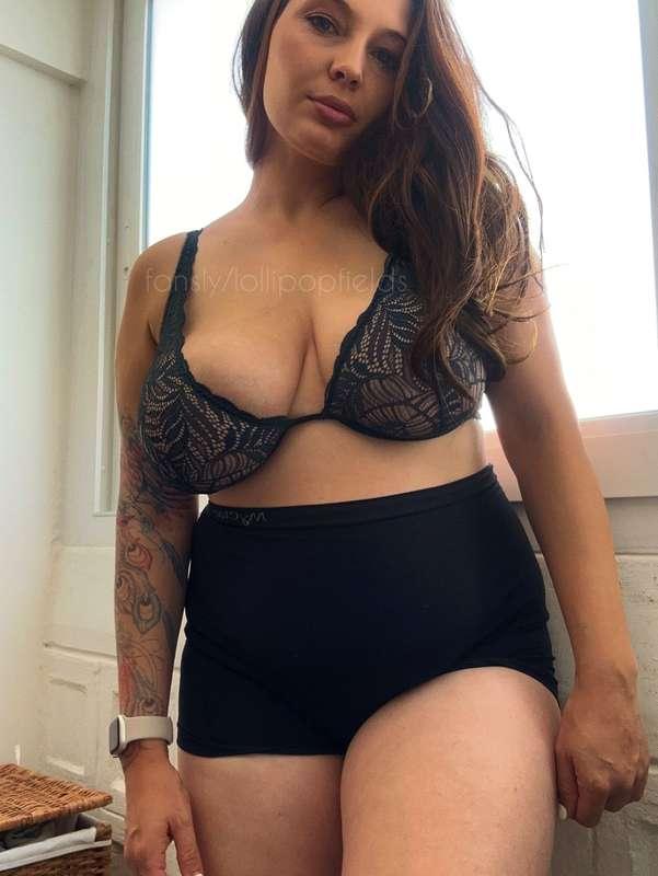 3 months post-partum 🎉
Wearing my “time of the month” pants 🫣 it’s crazy but I already got my cycle back at just 5 weeks postpartum, meaning I’m already fertile again! I swear my body just craves being pregnant over and over and is in a constant state of wanting to grow &amp; nurture new life 💖

Call me the fertility goddess 🤱
~
 #postpartum #fertility #maternal #maternity #mommy #milf #mombod #curvy #over30 #bigtits #breeding 