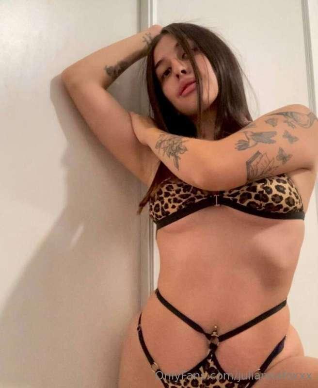 🇦🇷 @missargentinita 🇦🇷

Hello King welcome to my site 🔥
Subs..