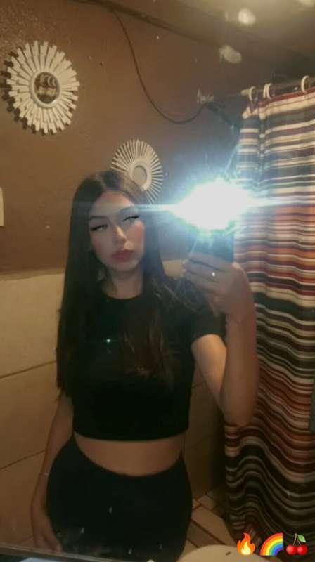 💗👀👀👀