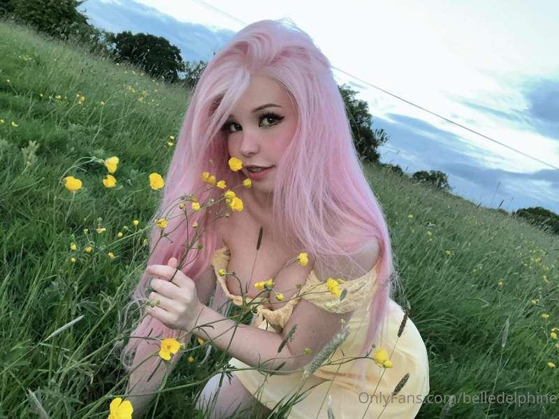 belledelphine image #1