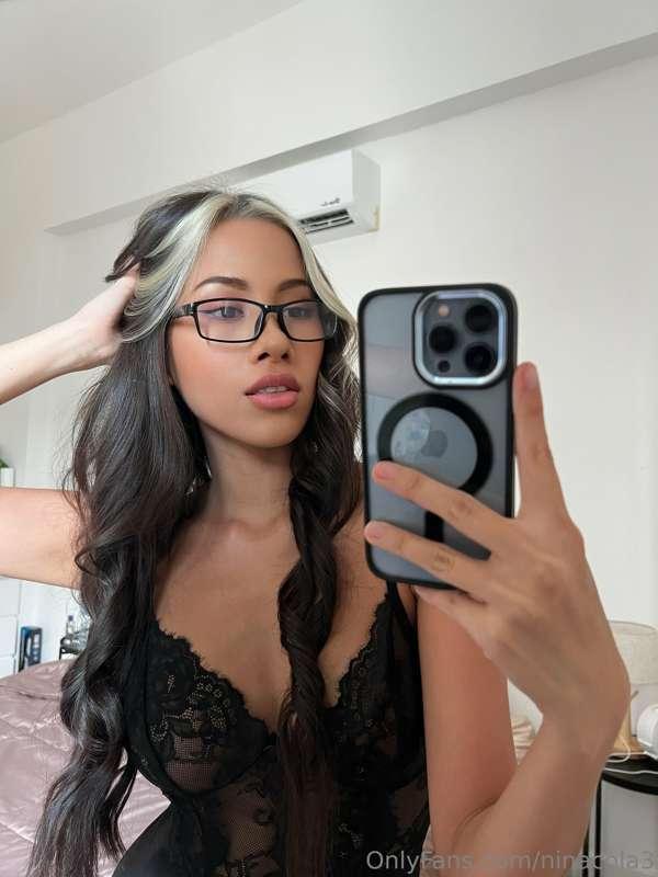 The hotter the lingerie, the dirtier I get 🤓