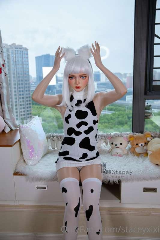 Kigurumi doll mask❤Sweet and naught
Hey~why are u staring at..