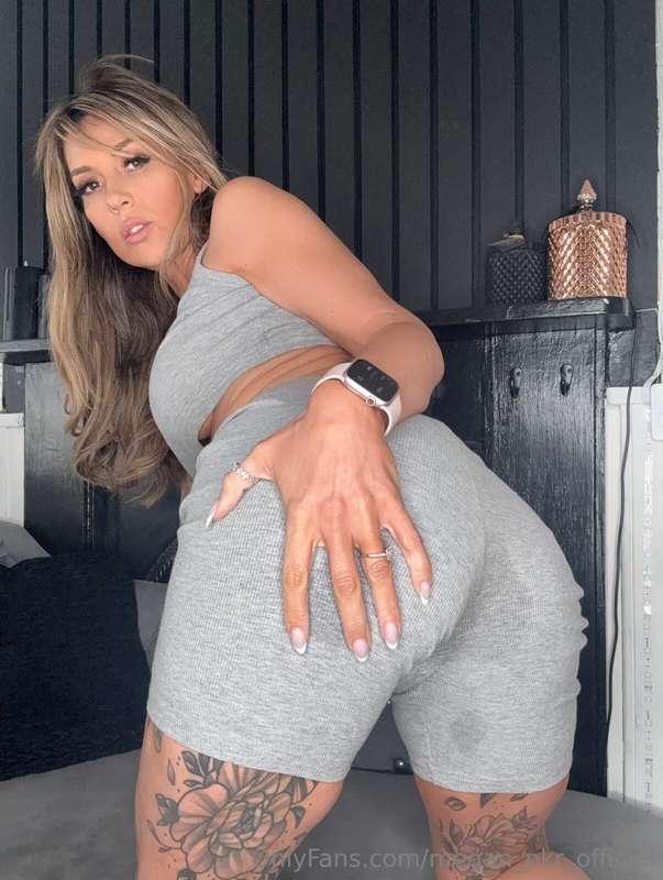 Just me and my hump 😜