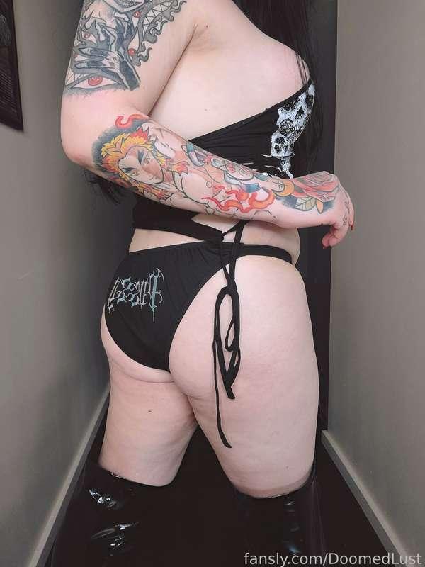 doomedlust image #2