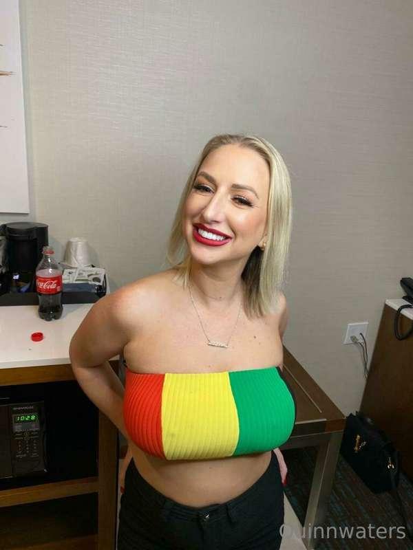 💋