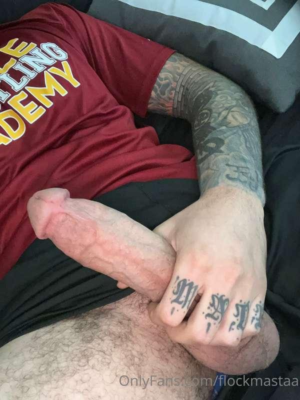 Draining my balls before I hit the gym 🙏🏽