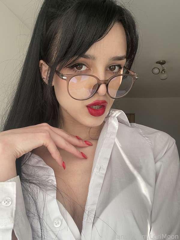 lorimoon image #1