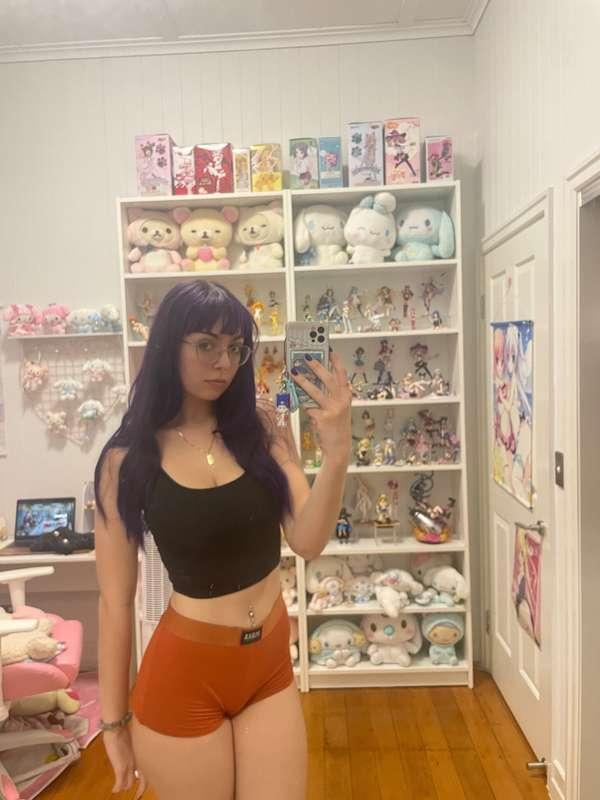 Front or back :3