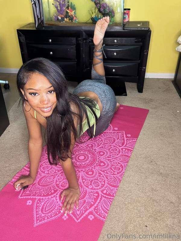Tell me about your fantasies doing yoga positions with me😉