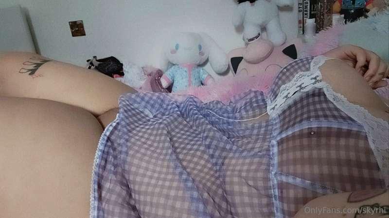 Do you like when I spread my legs for you, baby? 😏😋💋