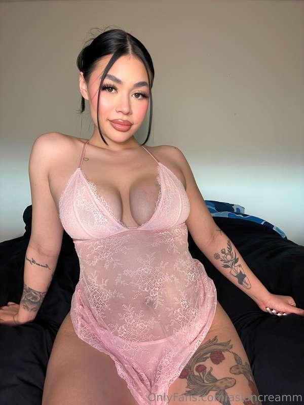 Cum lay down with your favorite Asian baby 🥰💦