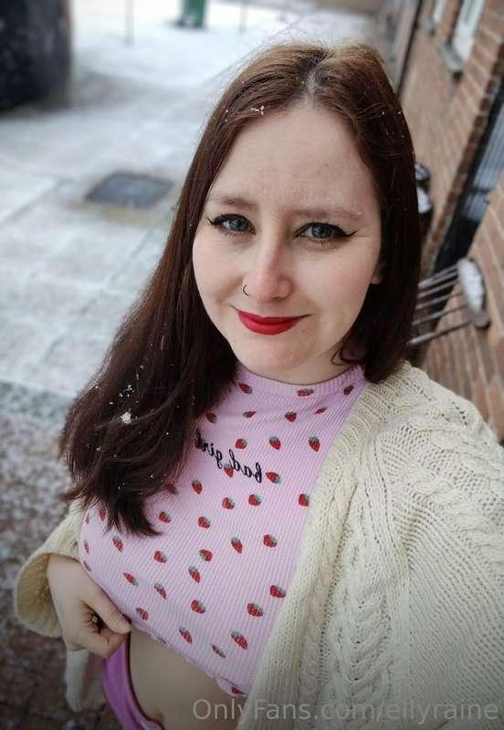 ellyraine image #0
