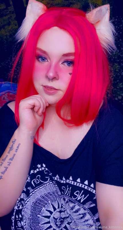 Brätty kitten is here to stay hehe ❤️😜