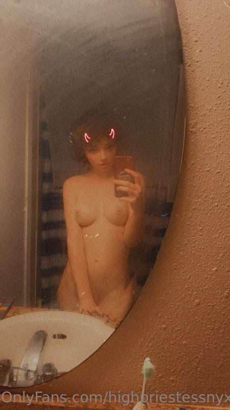 Shower videos coming soon 😈🥵