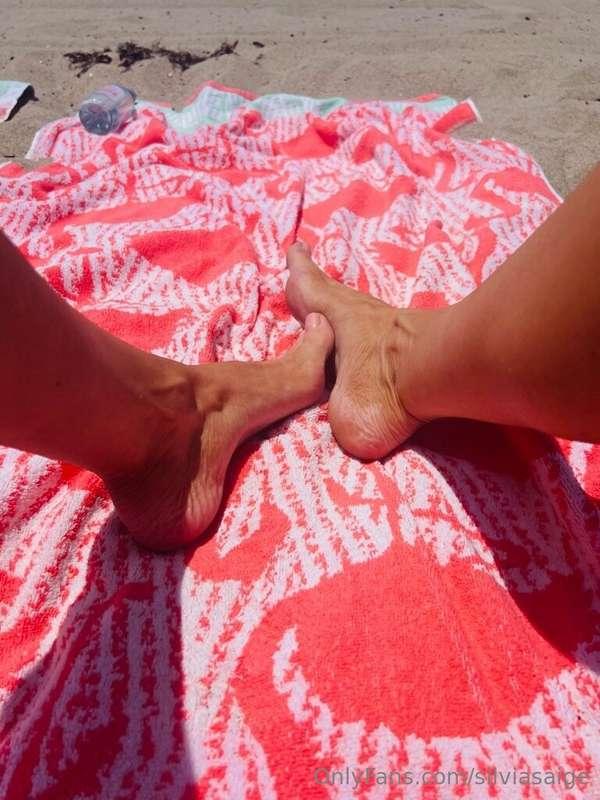 do you like sandy toes? 👀
