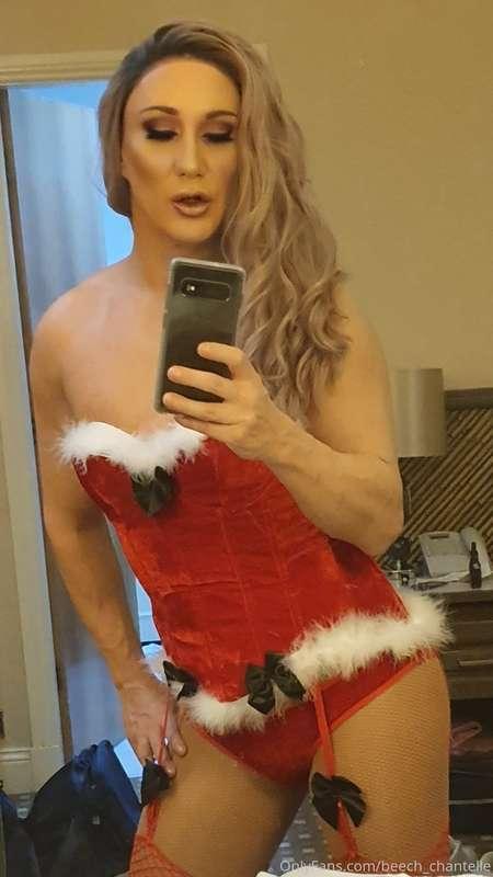 merry christmas all xxx and happy new year when it comes 💋