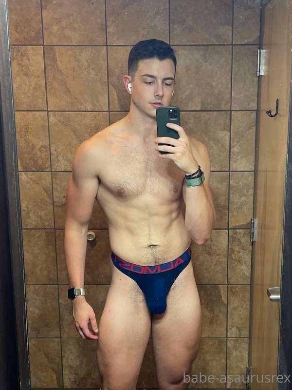 babe_asaurusrex image #0