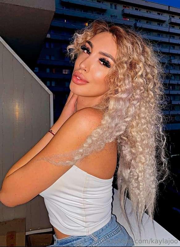 Would you kiss these juicy lipss?🤭🫦