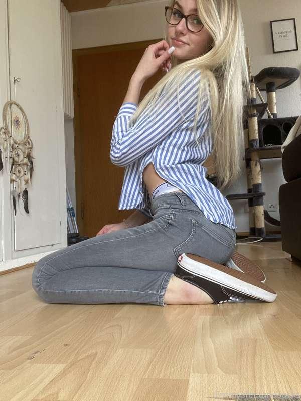 emmyfeetandsocks image #8