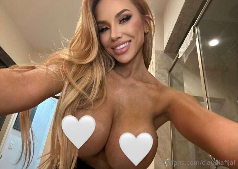 I’d love to film you a custom video 😍