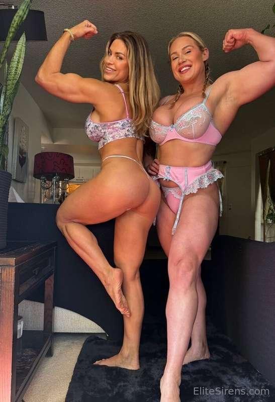 Your two favorite muscle besties @goddessnadia @alliseasydne..