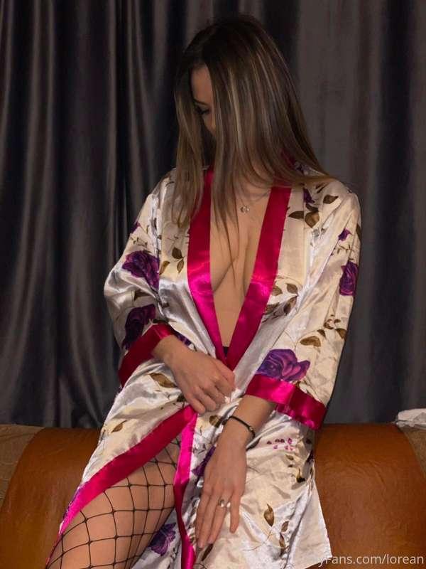 What do you think? Write my in private 🙈⚠️🤤🔞