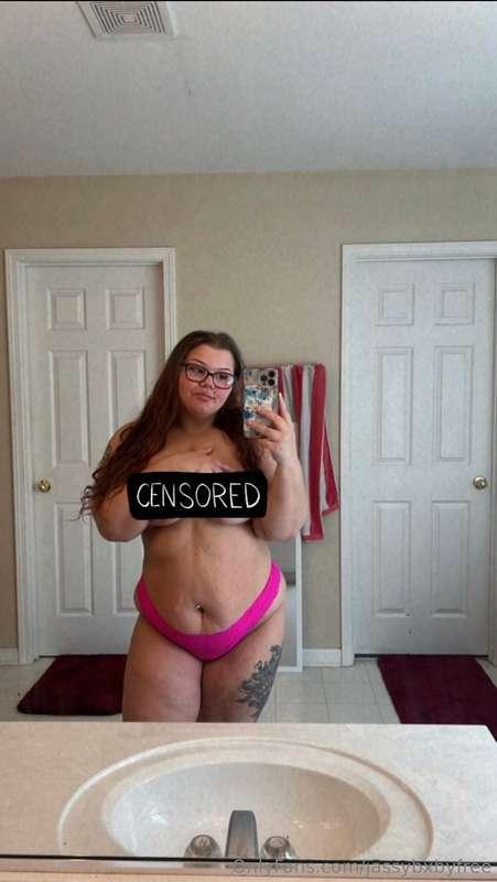 Titties 🥰 (unlock the un censored version and more)