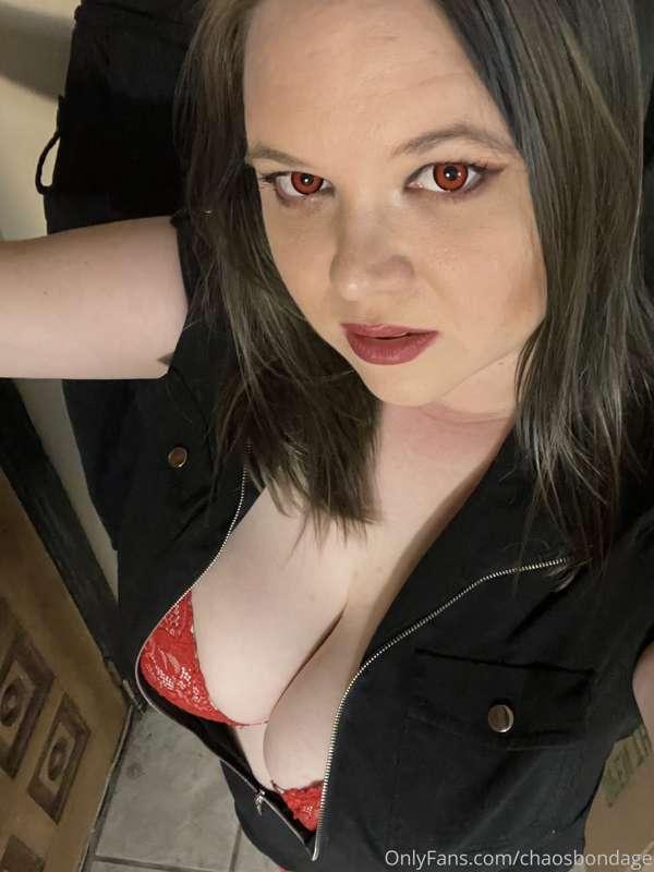 Strong Sith vibes tonight. Are you light side or dark side? ..