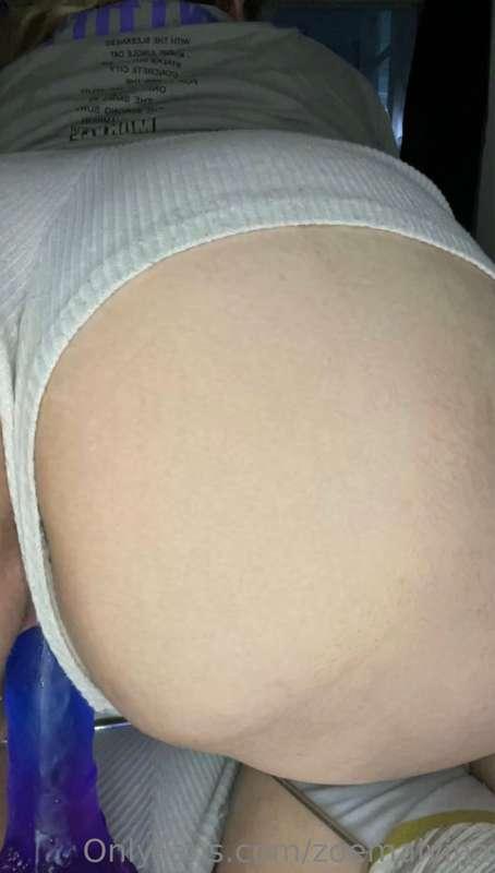 i love practicing my riding for daddy 😜