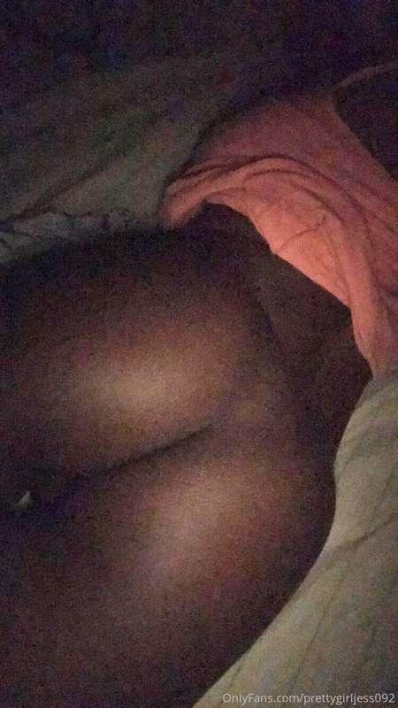 Kiss my black ass 😘😍 (Don't forget to tip)