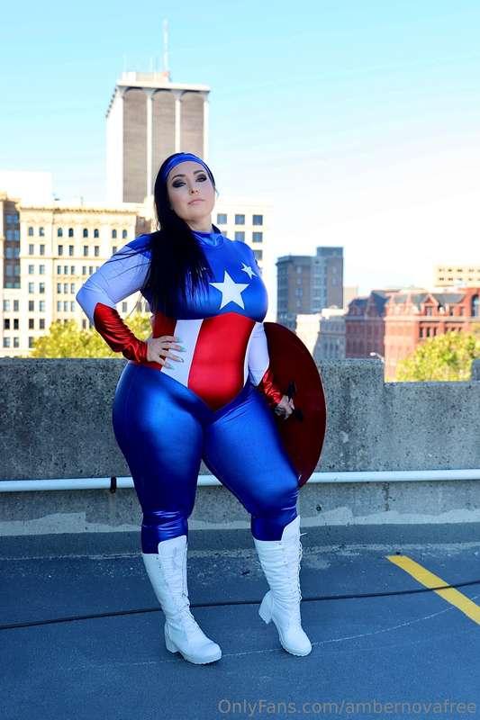Captain America Halloween Set w/ Nudes