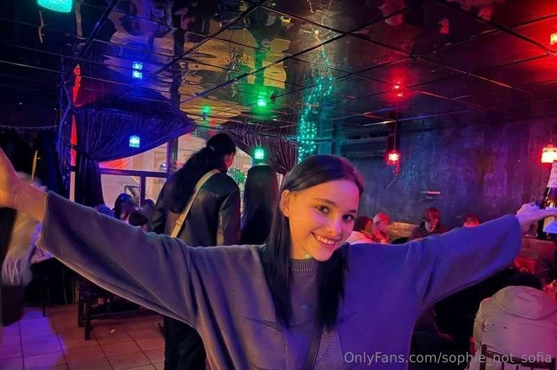 I love parties, don't you?🤩🎉