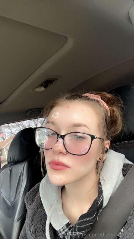 make me get on my knees & beg for it 🤭🧎‍♀️