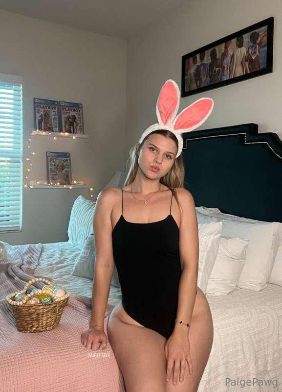 Wish i was hoping on your carrot this Easter 🥕🐰