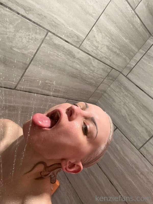 are you going to join me or what? 🛀💦