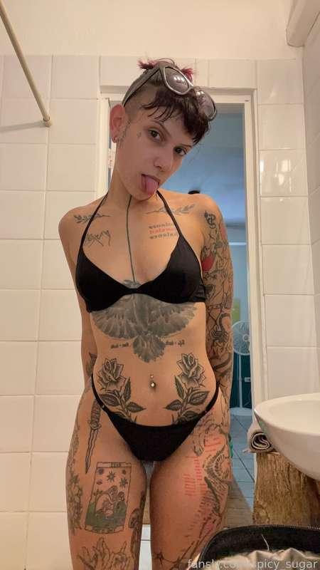 First day of vacation selfies, I’m in Puerto Rico for a week so expect lots of bikini pics ☺️ 🇵🇷 