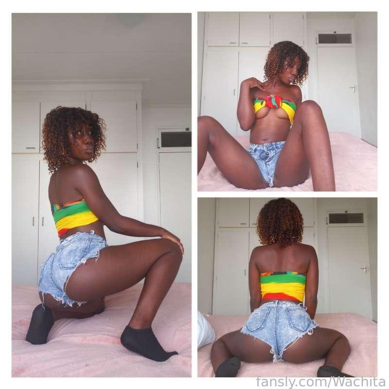 Naughty and horny slut is ready to make you cum.
🥵🥵🥵 
#natural #naked #petite #blackgirls #african
FREETRIAL Link below ⬇️⬇️⬇️
https://fans.ly/subscriptions/giftcode/NjE1ODE5MDQxMjMxMDg5NjY0OjE6MToxMTBjYTA4NjQ1