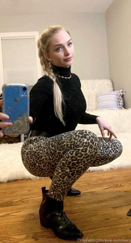 Felt cute....might send you nasty pics later 🤷🏼‍♀️Idk  
TIP ..