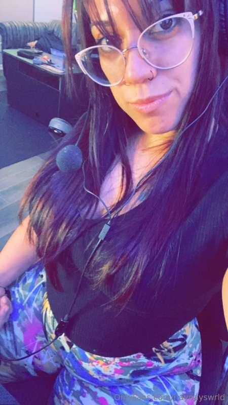 Gamer girl for life 🎮