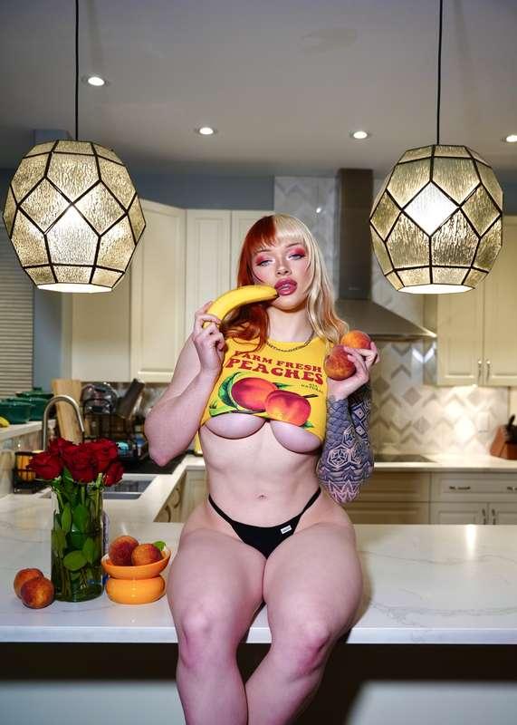 Who wants access to this new content 👀