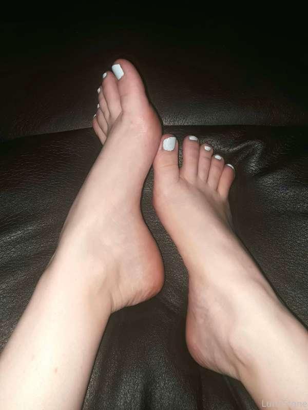 Loving this new color! My toes will rest well tonight.