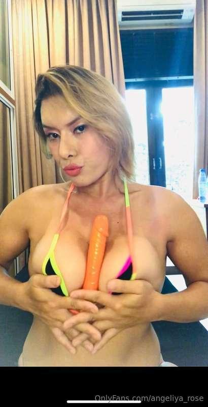 Video call available, with all my powerful load falling on y..