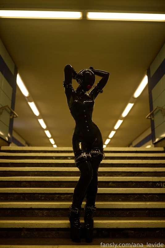 ana_levide image #2